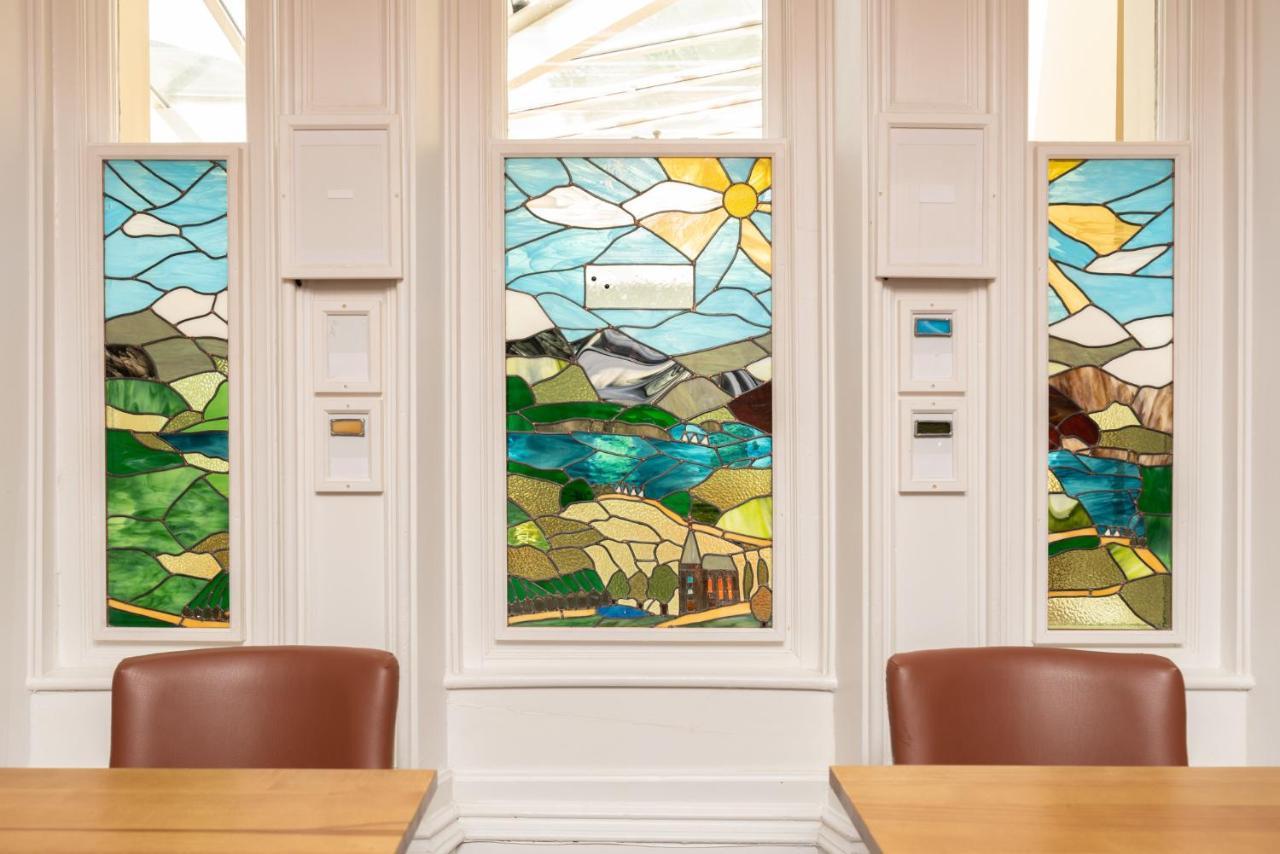 Windermere Manor Hotel Bagian luar foto