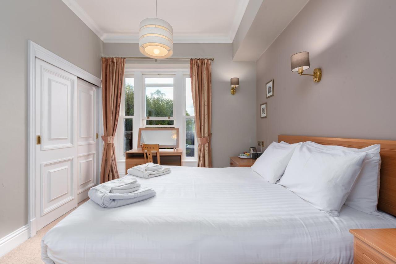 Windermere Manor Hotel Bagian luar foto